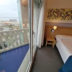 City Hotel Otel