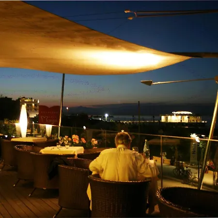 فندق City Hotel 4*