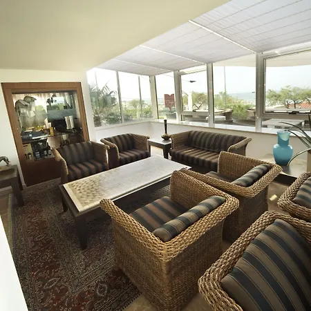 City Hotel سينِغاليا