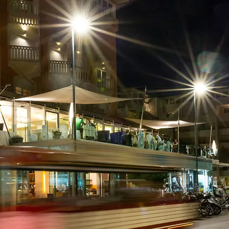 City Hotel سينِغاليا