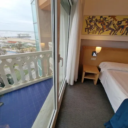 City Hotel ホテル