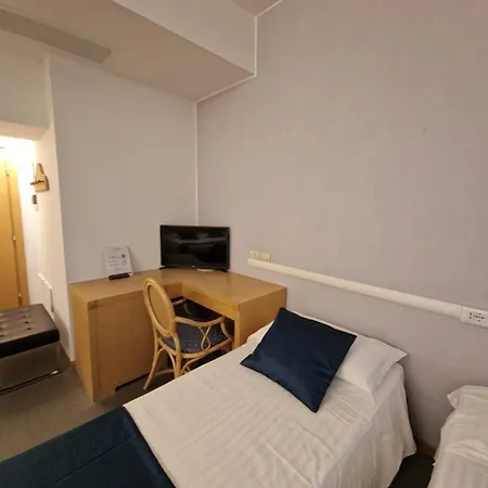 City Hotel ホテル