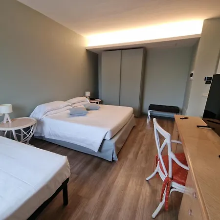 City Hotel 4* セニガッリア