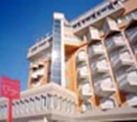 فندق City Hotel 4*