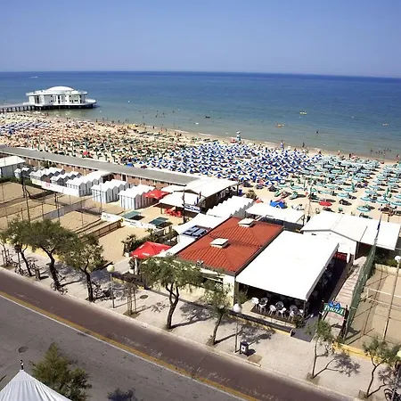 City Hotel 4* سينِغاليا