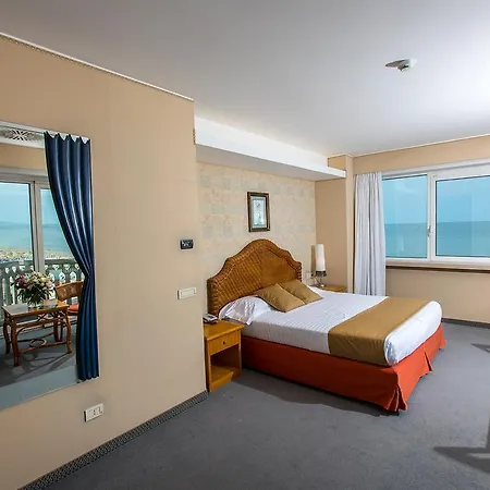 City Hotel سينِغاليا