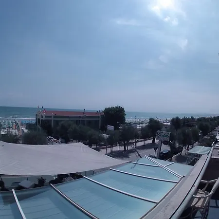 城市酒店 酒店 4*