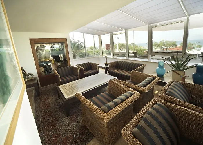 City Hotel سينِغاليا