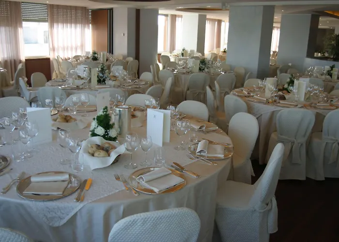 City Hotel فندق سينِغاليا